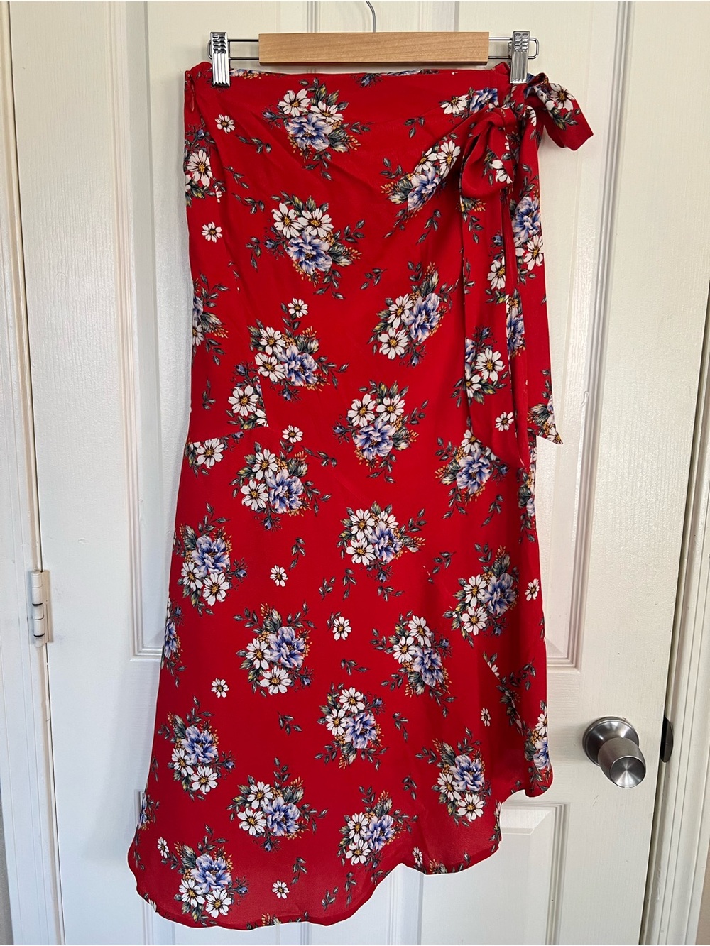Anthropologie Yumikim Red Floral Wrap Midi Skirt NWT XL